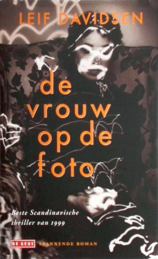 De Vrouw Op De Foto