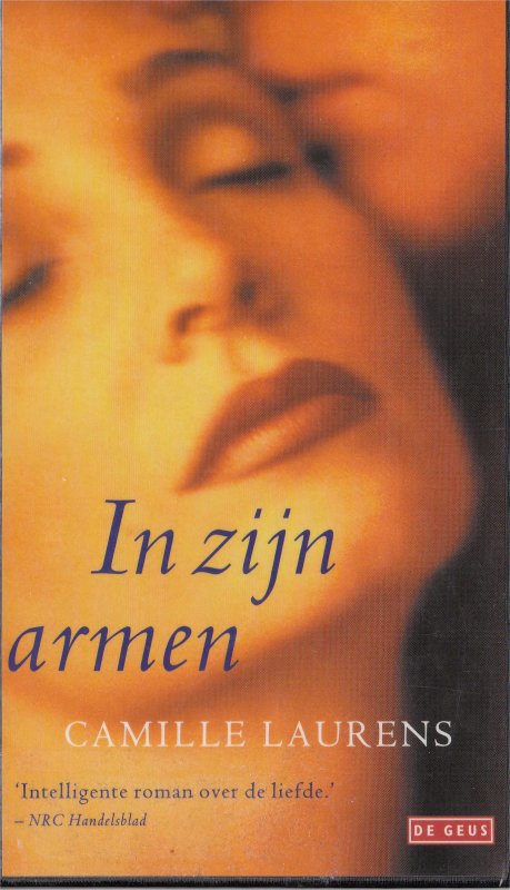 In zijn armen