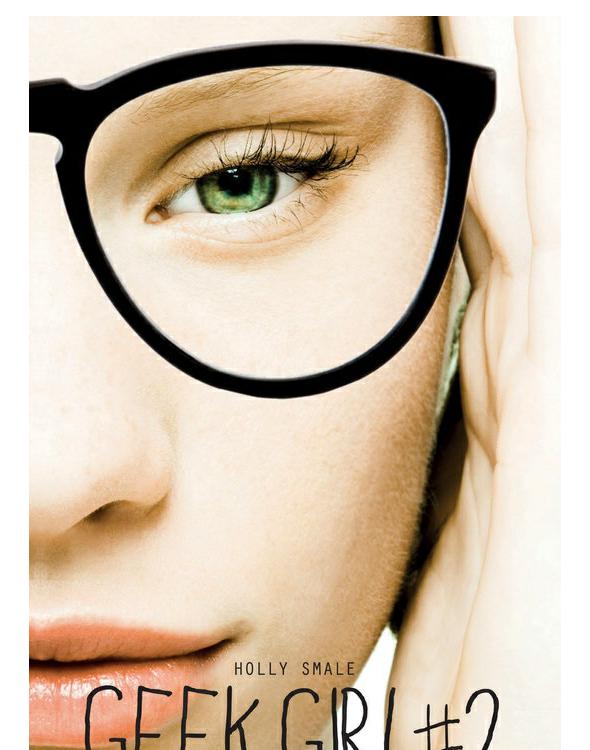 Geek Girl blundert door