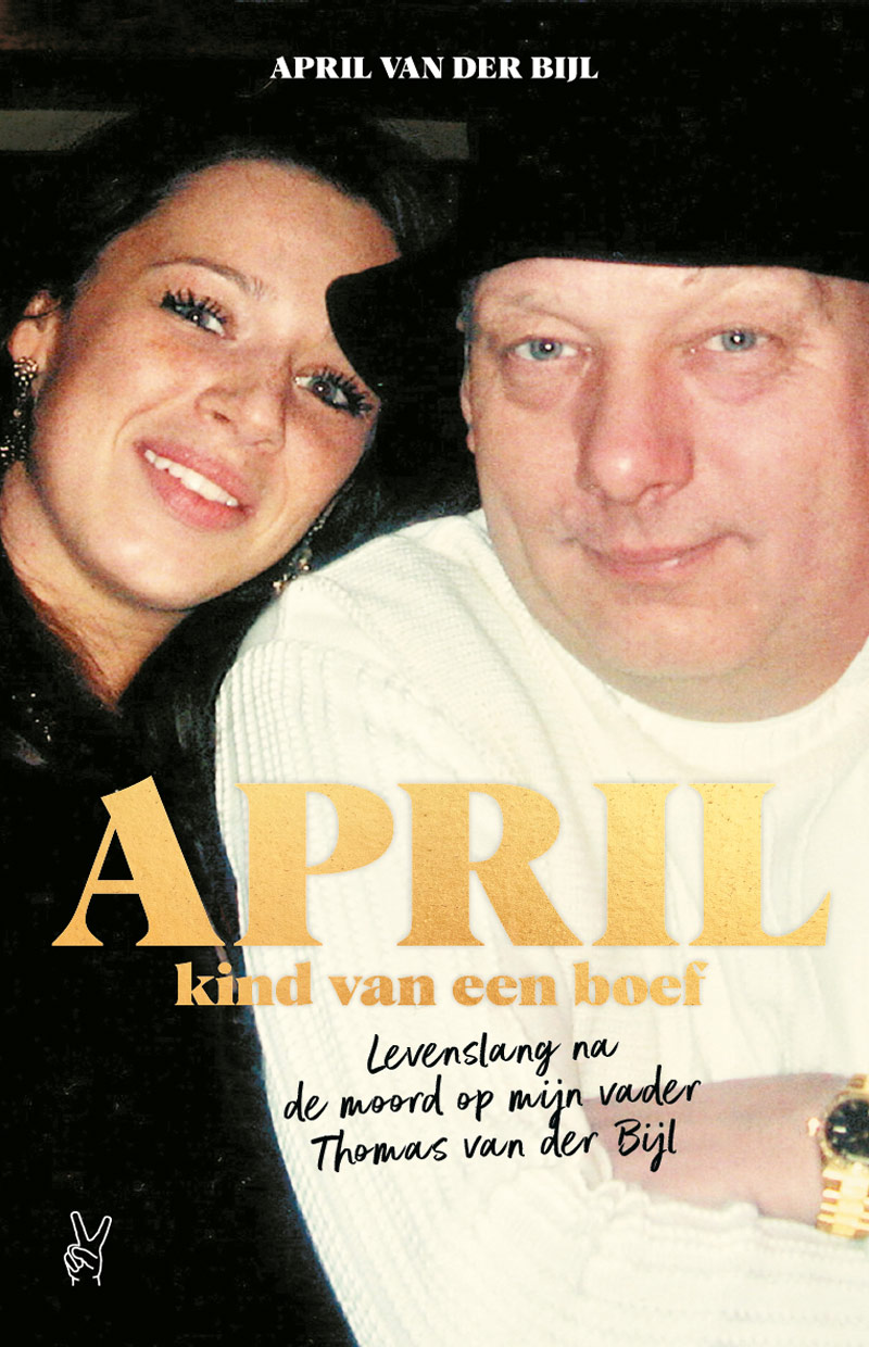 April, kind van een boef
