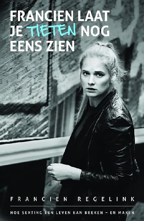 Francien laat je tieten nog eens zien